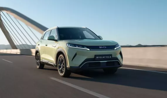 BYD Atto 2 có thêm phiên bản mới với phạm vi di chuyển dài hơn, giá gấp đôi xe đang bán ở Việt Nam