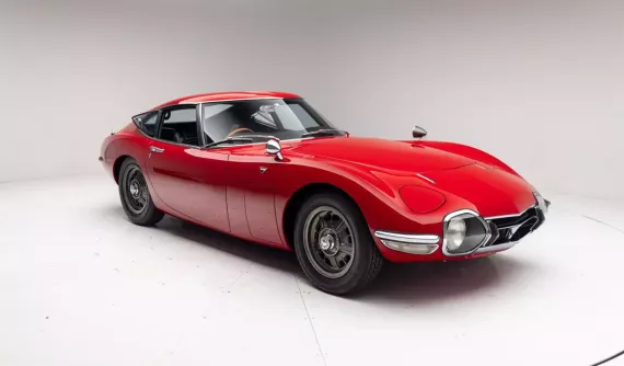 Cận cảnh Toyota 2000GT đời 1967 quý hiếm có thể chạm mốc 1 triệu đô la lần 2