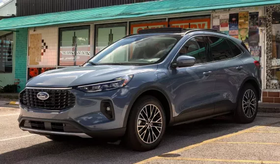 Ford khai tử một mẫu SUV ăn khách, đại lý không hài lòng