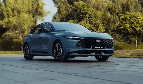 Sedan hạng trung Ford Taurus 2026 dành cho Trung Đông trình làng, thiếu một trang bị "xịn sò"