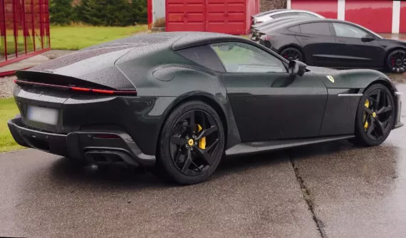 Công thức Ferrari và Novitec chưa bao giờ nhàm chán, ngay cả khi chỉ thay mỗi đồ chơi này trên 12Cilindri