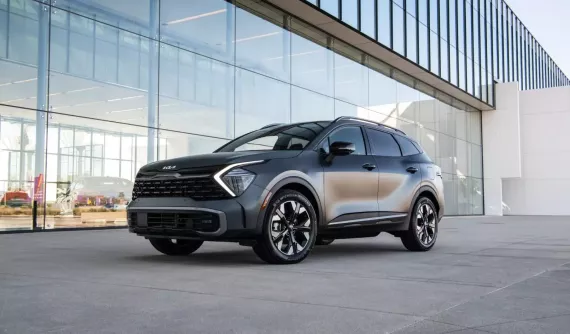 Kia Sportage bị triệu hồi do nguy cơ lỗi màn hình bảng điều khiển