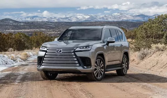 Camera 360 độ của hơn 2.700 chiếc xe sang Lexus ở Việt Nam có nguy cơ bị đứng hình