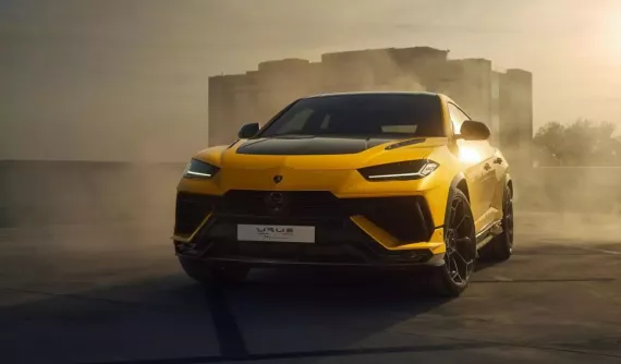 Hơn 10.500 xe Lamborghini Urus bị triệu hồi do lỗi phần mềm