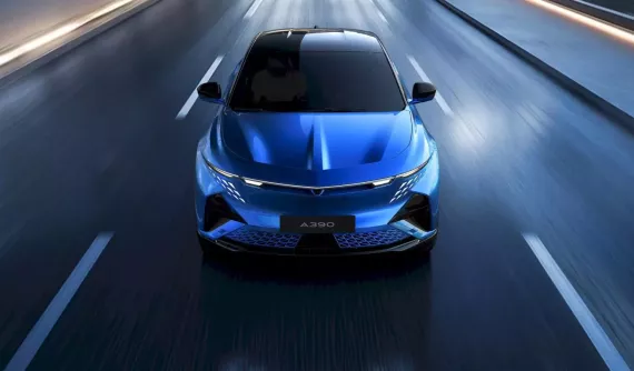 Đối thủ của Porsche Macan EV, Alpine A390 bắt đầu được giao tại châu Âu, giá từ 2,1 tỷ đồng