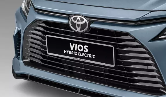 Toyota Vios Hybrid 2026 tiếp tục ra mắt thị trường Đông Nam Á, giá từ 670 triệu đồng