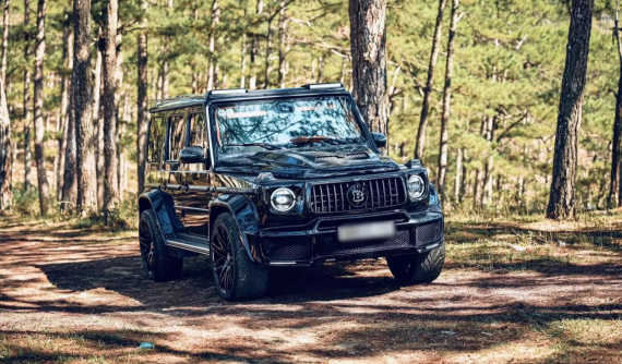Doanh nhân "bỏ phố" về Tây Nguyên với Mercedes-AMG G63 độ Brabus