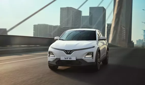 Doanh số SUV cỡ B tháng 12/2025: VinFast VF 6 vươn lên ngoạn mục, chiếm ngôi vương của phân khúc