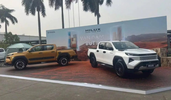 Toyota Hilux thế hệ mới đã có mặt tại Việt Nam, chờ ra mắt chính thức vào cuối tháng, giá từ 650 triệu đồng