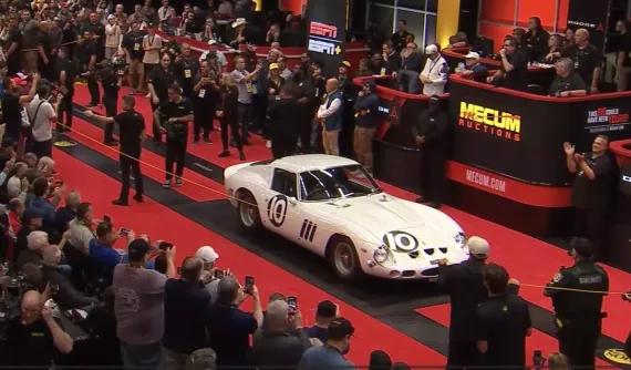 Khách hàng bí ẩn trả 38,5 triệu đô la để sở hữu chiếc Ferrari 250 GTO độc nhất vô nhị