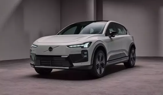 Volvo EX60 chính thức trình làng, có một trang bị khiến chủ xe Tesla cũng phải ghen tị