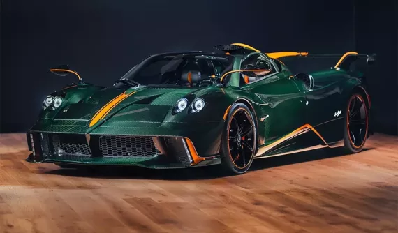 Ông chủ hãng xe này được tặng chiếc xe phiên bản đặc biệt nhân dịp sinh nhật