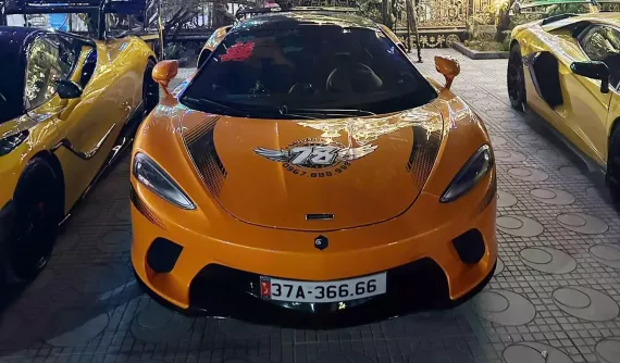 Đại gia đồng nát ở Nghệ An tậu siêu xe McLaren GT chục tỷ đồng