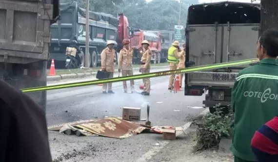 Video hé lộ khoảnh khắc 2 ô tô tải va chạm khiến 1 CSGT tử vong tại Thái Nguyên