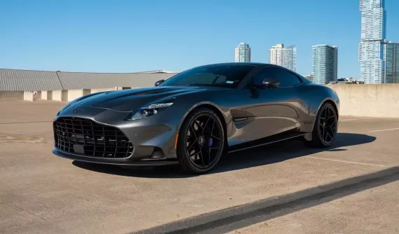 Tậu chiếc Aston Martin Vanquish 2025 hơn nửa triệu đô la nhưng chủ xe nhanh chóng nhận ra điều này