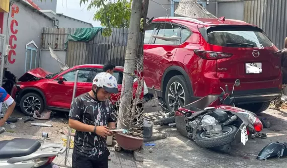 Video: Người điều khiển chiếc Mazda CX-5 gây tai nạn liên hoàn tại Cần Thơ vì lỗi mà tài mới thường mắc phải