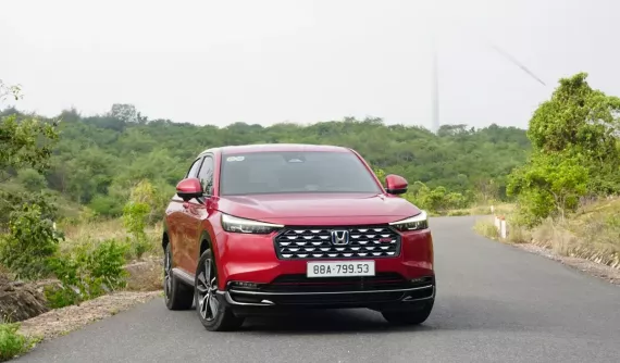 Honda HR-V bản cao cấp nhất được giảm giá niêm yết xuống còn 835 triệu đồng