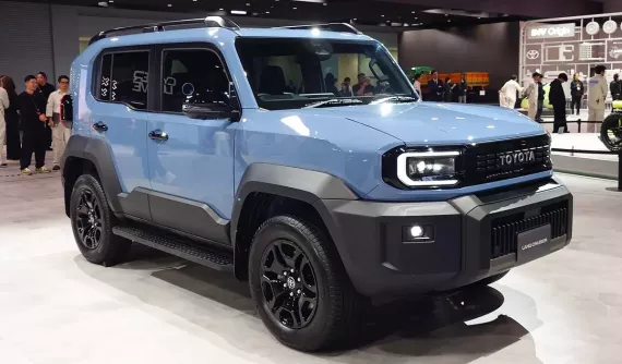 Toyota Land Cruiser FJ bắt đầu được xuất khẩu từ Thái Lan, dự kiến bán tại Việt Nam vào giữa năm nay