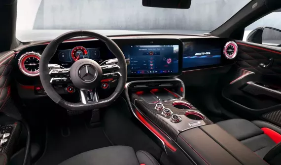 Nội thất Mercedes-AMG GT Coupe 4 cửa được hé lộ: Viền màn hình lớn, rất ít nút điều khiển vật lý