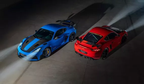 Ngắm cặp đôi Porsche 718 Cayman GT4 RS của 2 doanh nhân Việt, tổng giá trị 30 tỷ đồng