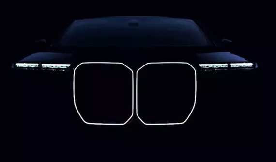 BMW 7-Series vẫn chưa từ bỏ lưới tản nhiệt "mũi trâu" dù ở bản nâng cấp sắp ra mắt