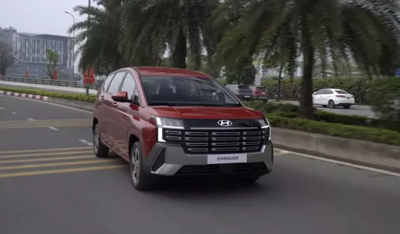 Hyundai Stargazer 2026 xuất hiện trên đường phố Việt Nam, sẵn sàng cho ngày ra mắt