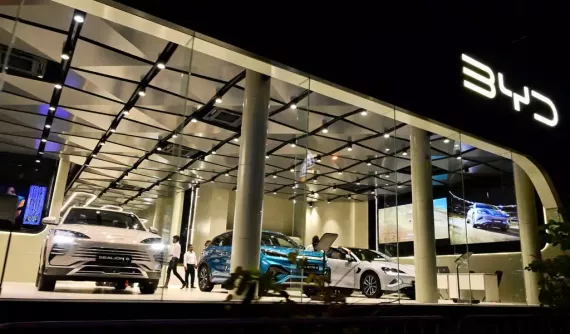 Các hãng xe điện Trung Quốc ngày càng phụ thuộc vào xuất khẩu khi doanh số trong nước chững lại