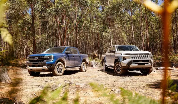 Ford và Toyota tìm cách "gỡ rối" khi phần lớn xe bán tải đều bị cấm đi vào nội đô Hà Nội trong giờ cao điểm