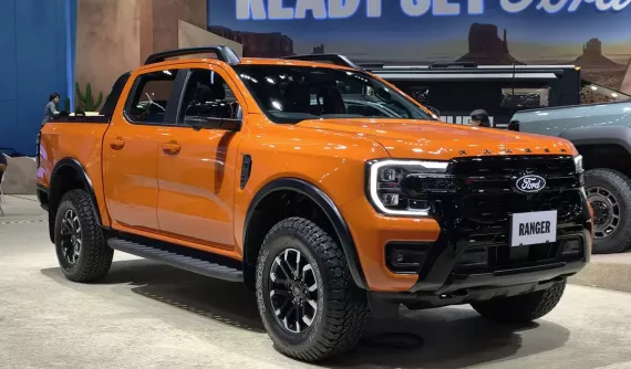 Ford Ranger Wildtrak X cập bến Đông Nam Á, dùng máy dầu V6, giá 1,2 tỷ đồng