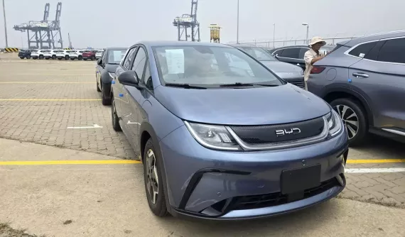 BYD Dolphin phiên bản mới cập bến Việt Nam, nhập Thái nên giá rẻ hơn