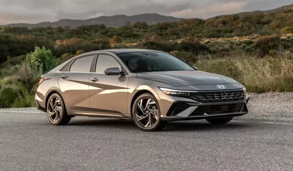 Top 10 dòng xe bị ăn trộm nhiều nhất năm 2025: Hyundai Elantra dẫn đầu, Nissan Altima góp mặt