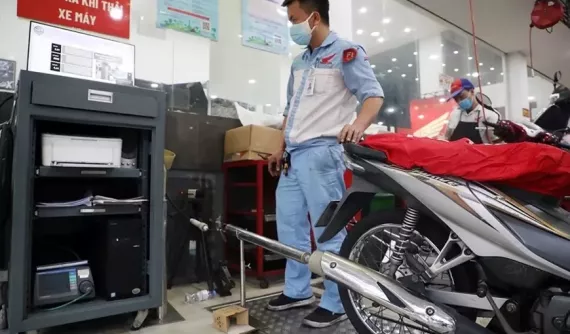 Chốt thời điểm kiểm định khí thải xe máy tại Hà Nội và Tp. Hồ Chí Minh