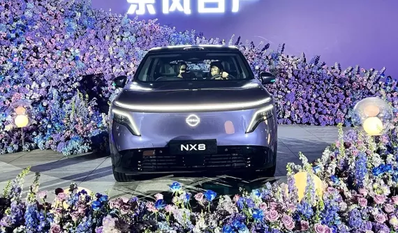 SUV hạng trung Nissan NX8 được bán ra thị trường, nhận 8.423 đơn đặt hàng trong 30 phút