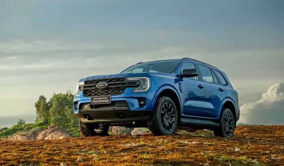 Đây là bằng chứng cho thấy Ford Everest tại Việt Nam có thể sắp được bổ sung phiên bản máy xăng