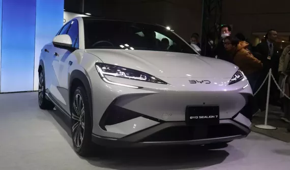 Chỉ tính riêng trong năm 2025, BYD đã tung ra 200 bản cập nhật phần mềm cho xe, gấp 25 lần Toyota