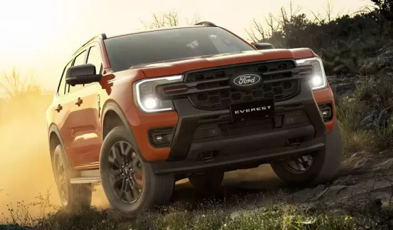 Vén màn Ford Everest Wildtrak 2026 dùng máy dầu V6, sản xuất đúng 1.000  chiếc