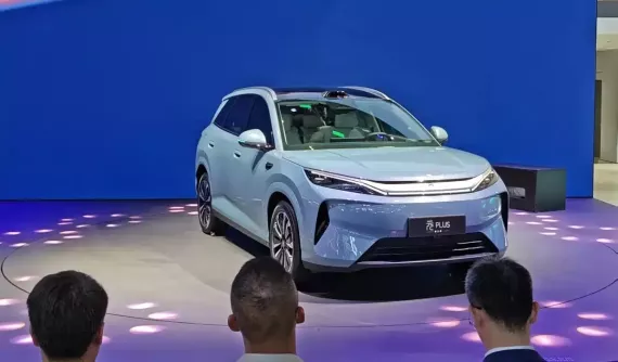 BYD Atto 3 ra mắt bản mới: phạm vi di chuyển 630 km, sạc pin 9 phút, chờ ngày bán ở Việt Nam