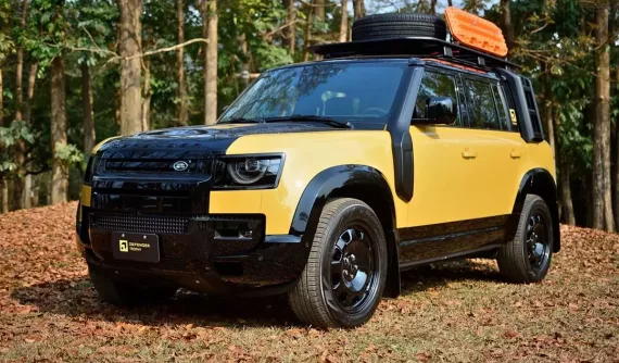 Land Rover Defender 110 Trophy Edition được mở bán tại Việt Nam, giá gần 7,5 tỷ đồng