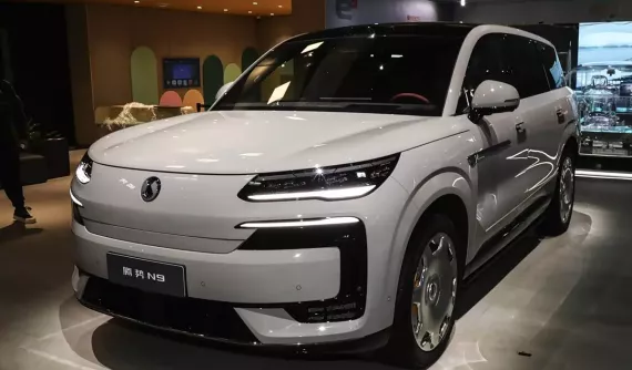 BYD Denza N9 - SUV đã được đăng ký bảo hộ kiểu dáng ở Việt Nam - có thêm phiên bản sạc 9 phút mới