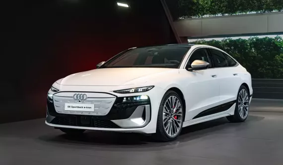 Xe điện hiệu suất cao Audi S6 Sportback e-tron ra mắt Việt Nam, giá 4,2 tỷ đồng