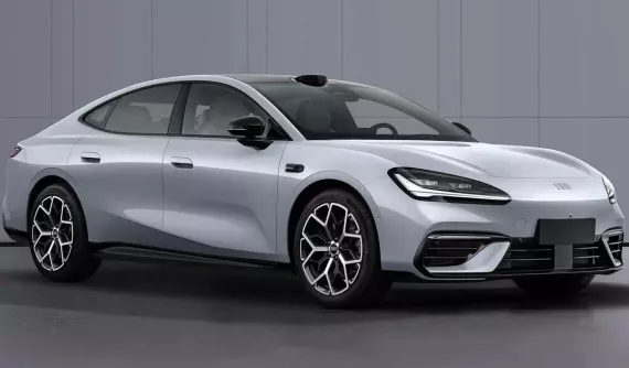 Trùng tên xe Audi, Geely Galaxy TT lộ diện với chiều dài gần 5 m, có bản AWD mạnh hơn 500 mã lực