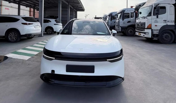 SUV cỡ trung Zeekr 7X đã có mặt tại Việt Nam, ngày ra mắt không còn xa