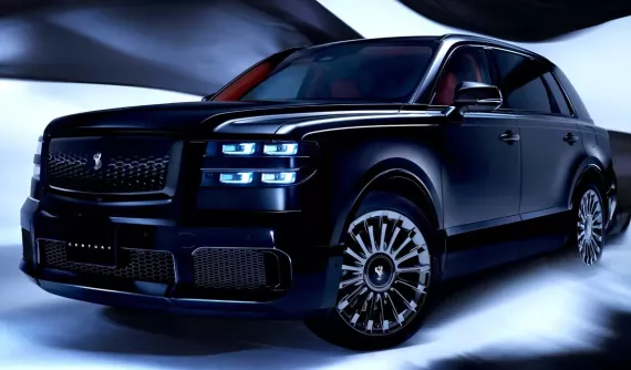 SUV hạng sang Toyota Century nhập khẩu tư nhân có giá đắt hơn cả Rolls-Royce Cullinan