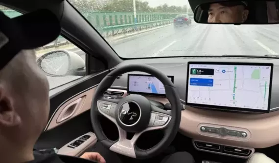 BYD cam kết đền bù toàn bộ thiệt hại nếu xe bị tai nạn khi dùng các tính năng lái thông minh