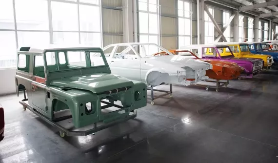 Thân vỏ ô tô phục chế: sản xuất tại Trung Quốc nhưng không rẻ, có thể là cứu cánh của ngành xe cổ thế giới