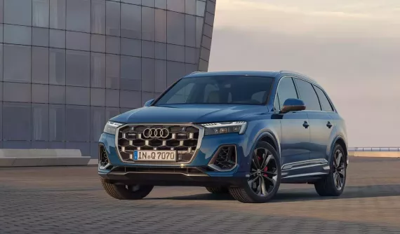 Loạt xe gầm cao của Audi được giảm giá đến 200 triệu đồng trong tháng hè
