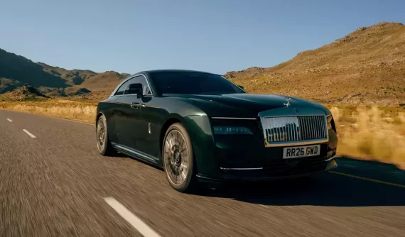 Ra mắt Rolls-Royce Spectre Series II với nội thất xa hoa, động cơ mạnh hơn và phạm vi di chuyển dài hơn