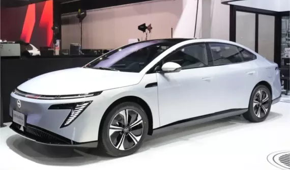 Mẫu sedan cỡ trung từng xuất hiện tại Việt Nam ra mắt Đông Nam Á dưới cái tên Nissan Primera