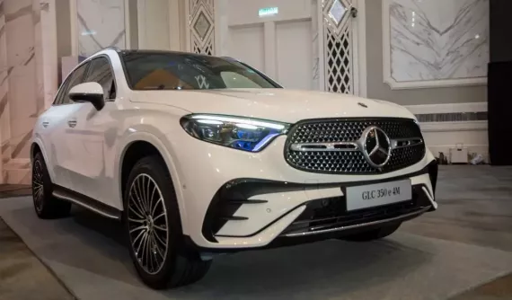 Mercedes-Benz GLC chạy 130 km mà không tốn xăng được nhận cọc ở Việt Nam, giá khoảng 3 tỷ đồng
