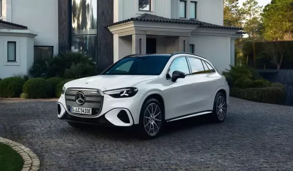 Mercedes-Benz GLC thuần điện có thêm 2 phiên bản giá rẻ hơn sau chưa đầy 1 năm ra mắt